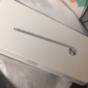 Apple wireless keyboard